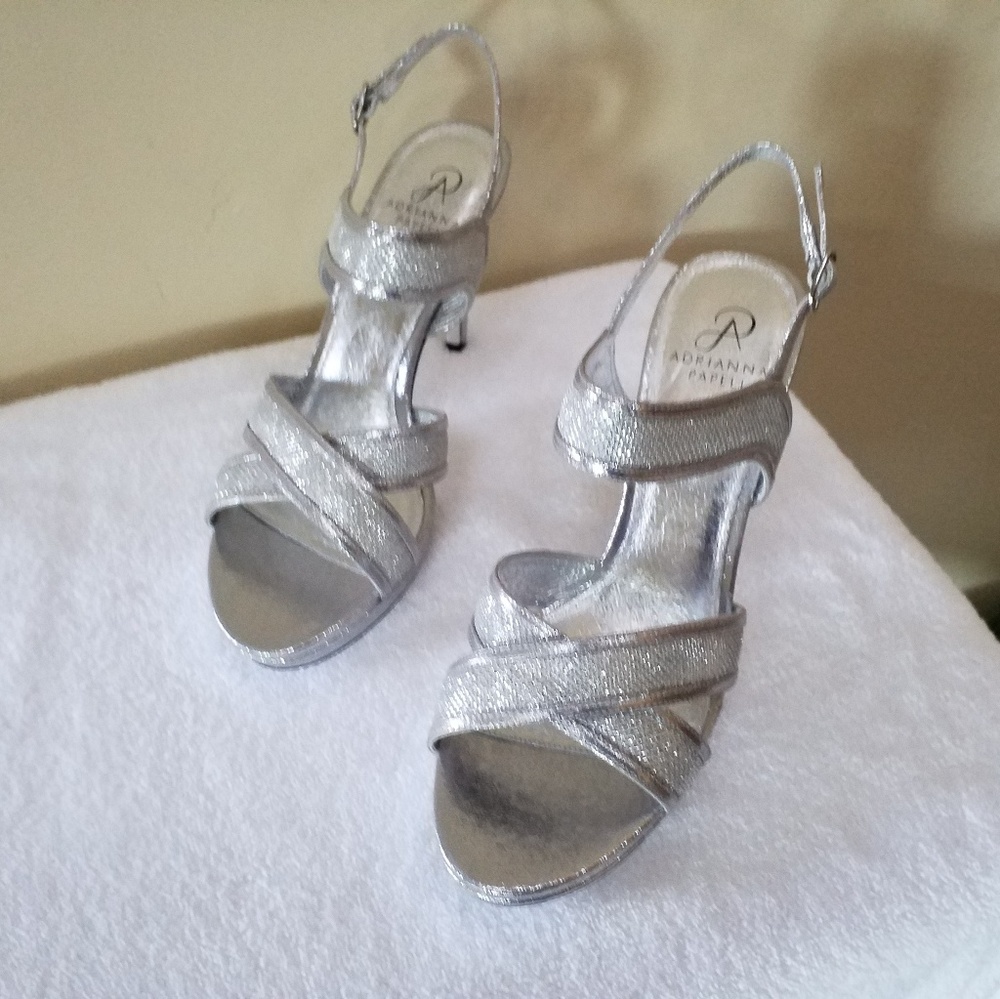 Adrianna Papell dressy heels